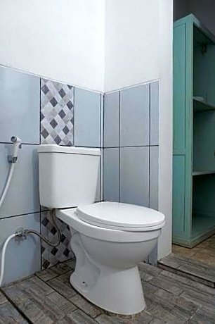 OYO 244 Griya Cemara Homestay