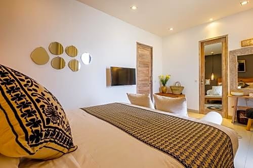 The Akasha Boutique Hotel