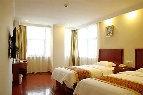GreenTree Inn Jiangsu Suzhou Wujiang Zhenze Town Zhennan Road Express Hotel