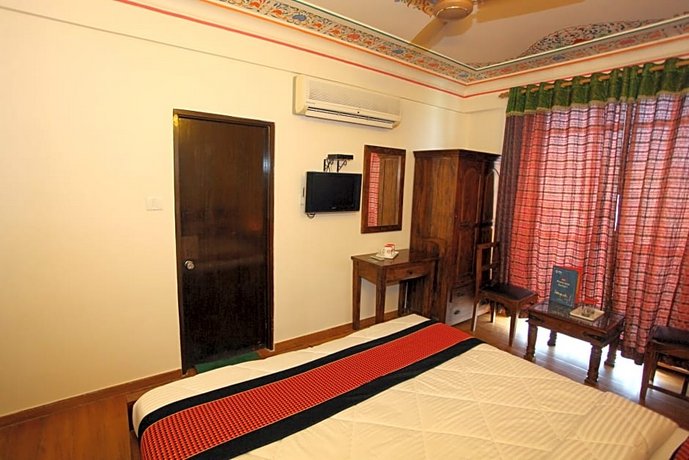 OYO 2105 Hotel Royal Sheraton