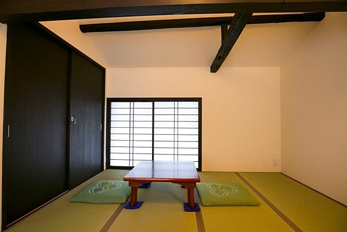 Nijo Yurakuan