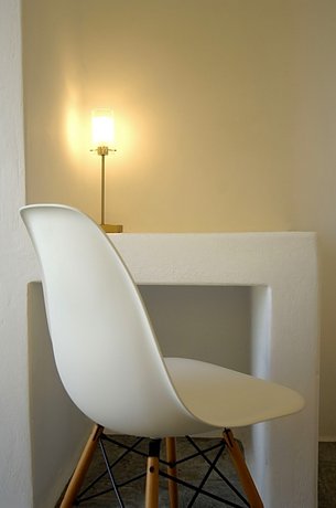 Kapetan Tasos Suites
