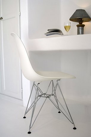 Kapetan Tasos Suites