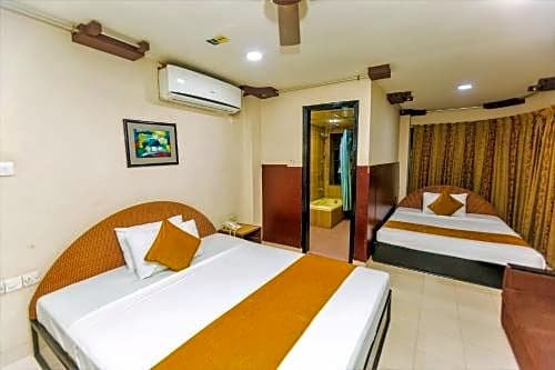 Grand Dhaka Hotel
