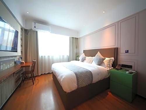 GreenTree Inn ShangHai WuNing Road ZhenPing Road Metro Station Business Hotel