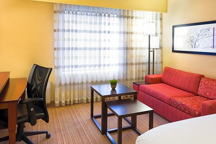 Courtyard by Marriott Fort Collins