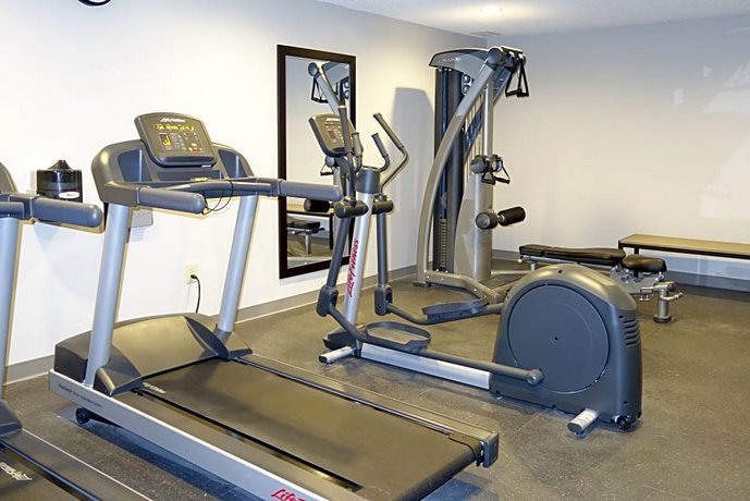 Country Inn & Suites by Radisson Dahlgren VA