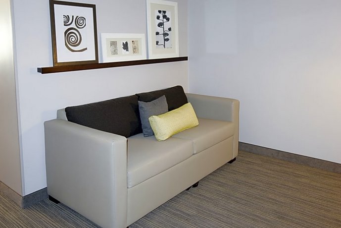Country Inn & Suites by Radisson Dahlgren VA