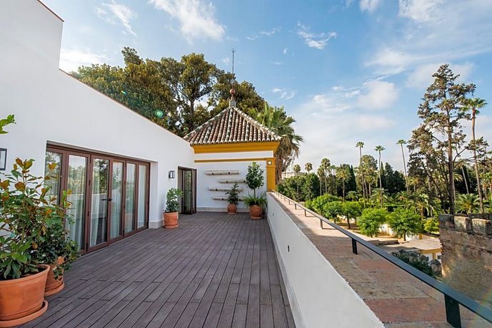 Suites Murillo Plaza Sta Cruz