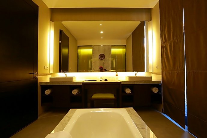 eL Hotel Royale Banyuwangi