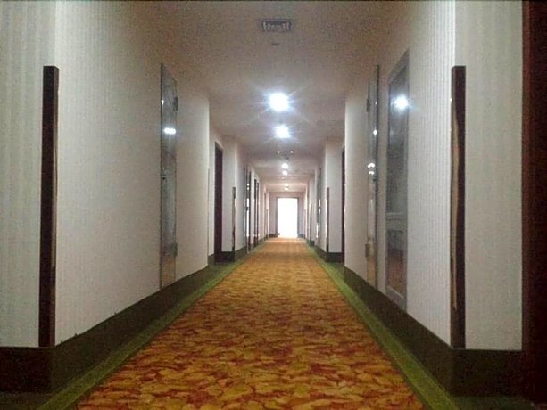 GreenTree Inn Tianjin Xiqing Development Zone Renrenle Square Express Hotel