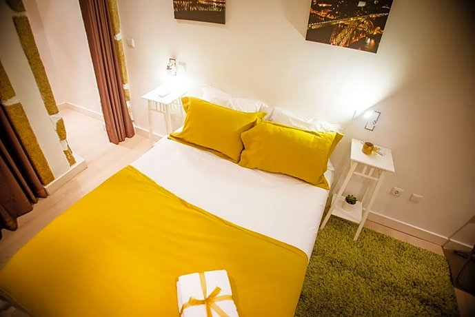 Historical Porto Studios by Porto City Hosts