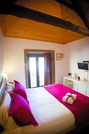 Historical Porto Studios by Porto City Hosts