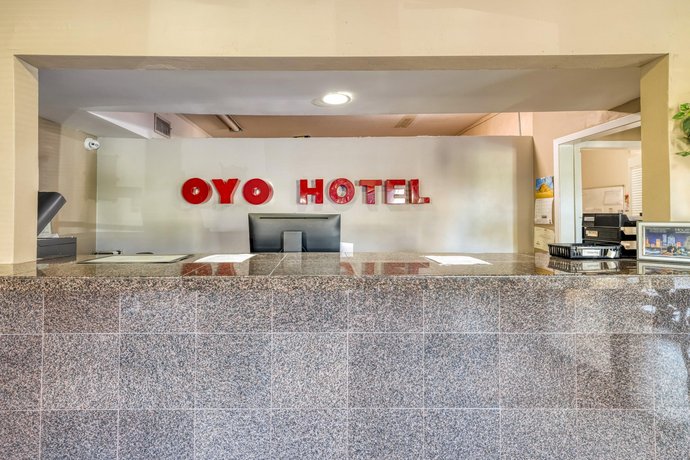 OYO Hotel Houston Galleria West