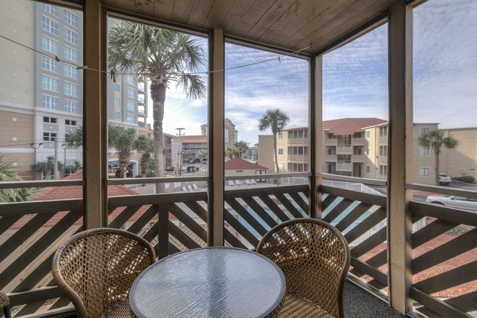 Waipani E13 - 2 Br Condo