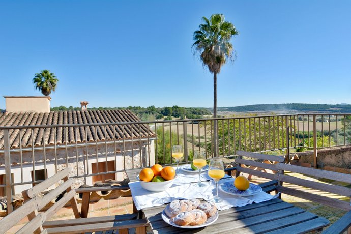 Mallorca town house with terrace