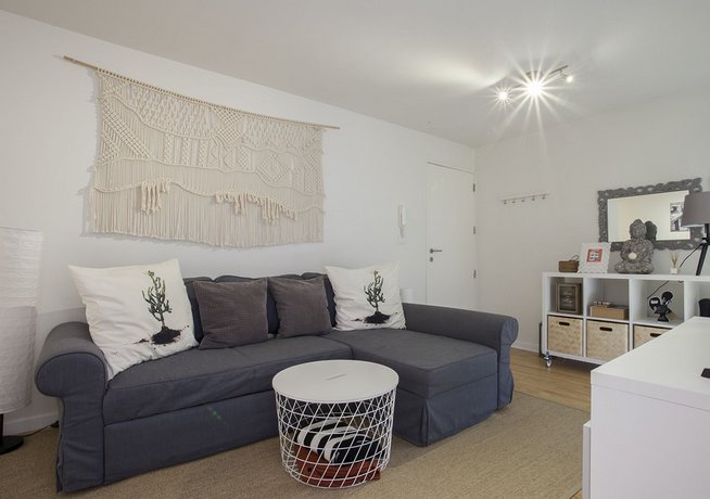 Liiiving in Porto Downtown Terrace Apartment