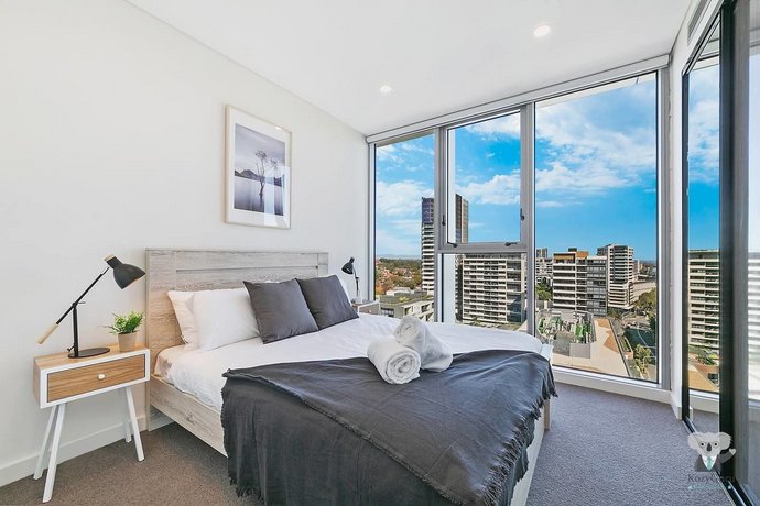Amazing View Brand NEW 2Bed APT WATERLOO
