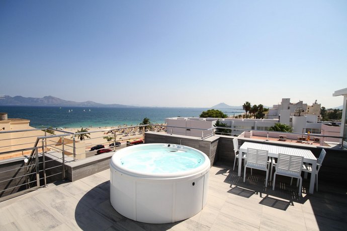Apartment With 2 Bedrooms in Puerto de Pollenca With Wonderful sea View Furnished Terrace and Wifi