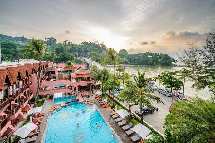 Seaview Patong Hotel SHA Plus+
