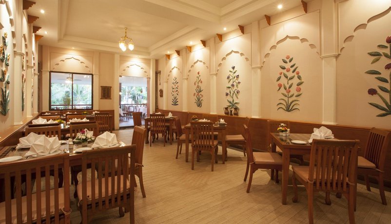 Horizon Karon Beach Resort & Spa