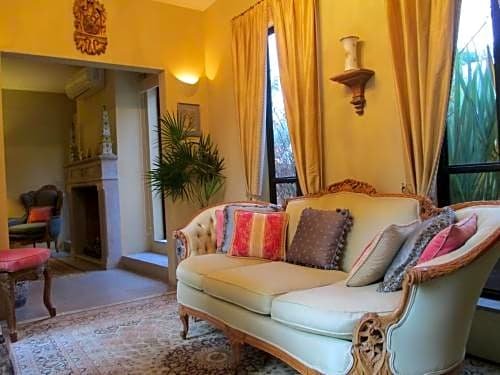 Casa Misha