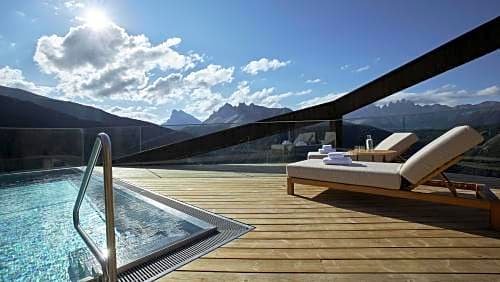 Hotel Rosalpina Dolomites