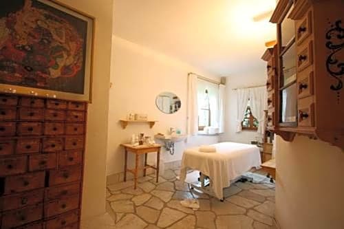 Al Plan RomanticHotel Museum-Osteria-Oldtimer