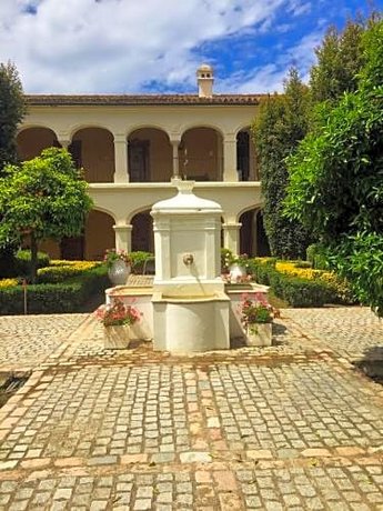 Hotel Monasterio de San Martin