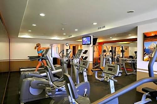 Lovely 1 BED Hacienda Encantada