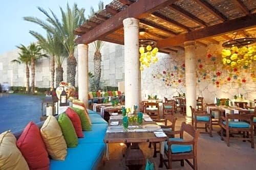 Lovely 1 BED Hacienda Encantada