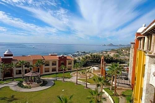 Lovely 1 BED Hacienda Encantada