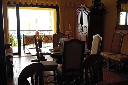 Lovely 1 BED Hacienda Encantada