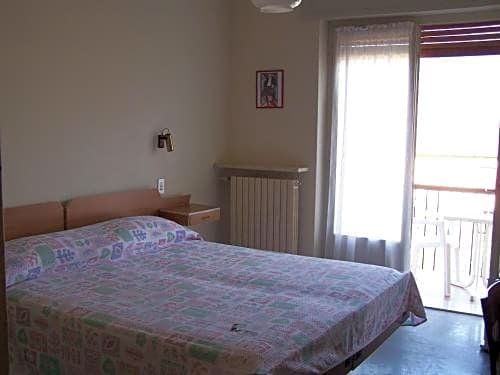 Hotel Carlo Brenzone