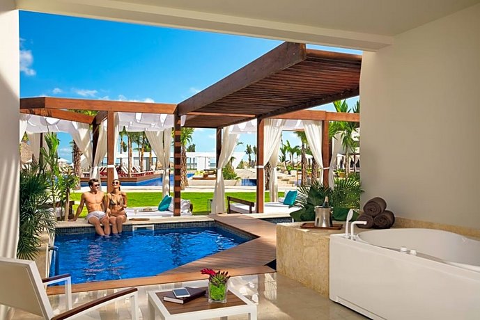 Dreams Onyx Resort & Spa - All Inclusive