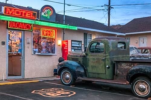 Route 66 Motel