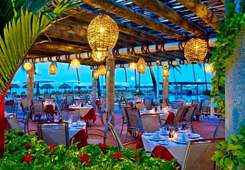 The Club at Sheraton Buganvilias