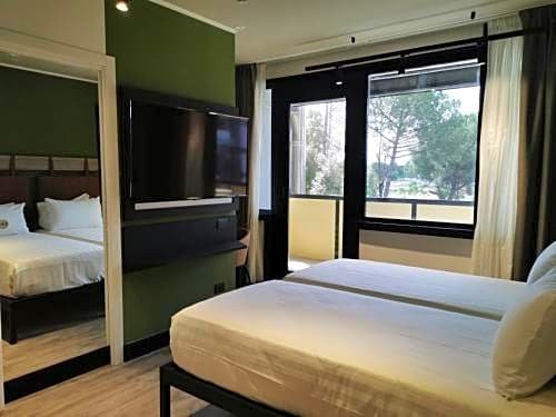 Movie Movie Hotel