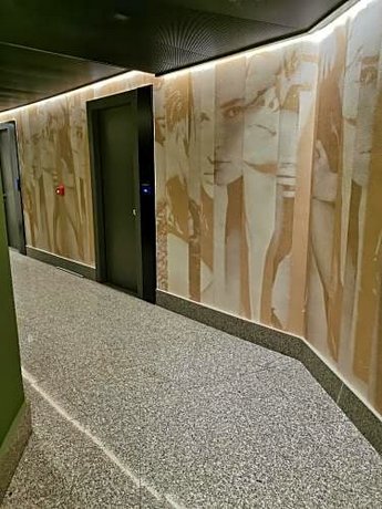 Movie Movie Hotel