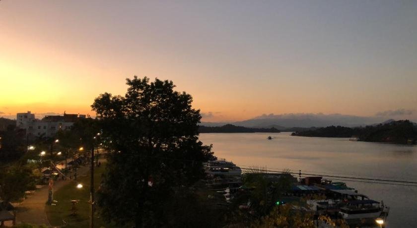 Guatape View Apartments