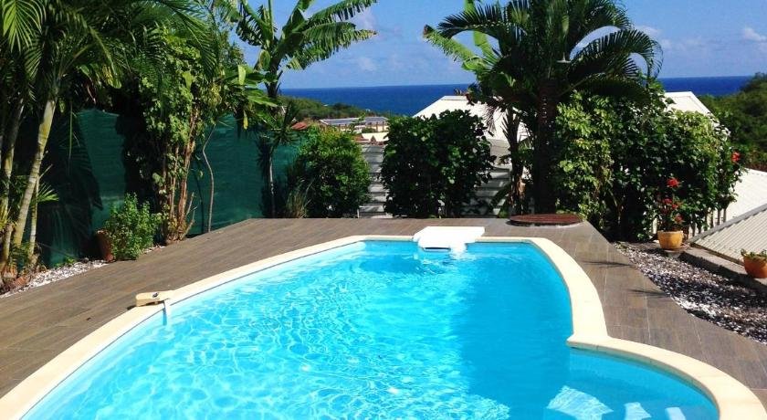 Villa de 4 chambres a Le Diamant avec piscine privee jardin clos et WiFi a 600 m de la plage