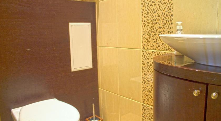 Front Beach Designer Apartment Golden Sands
