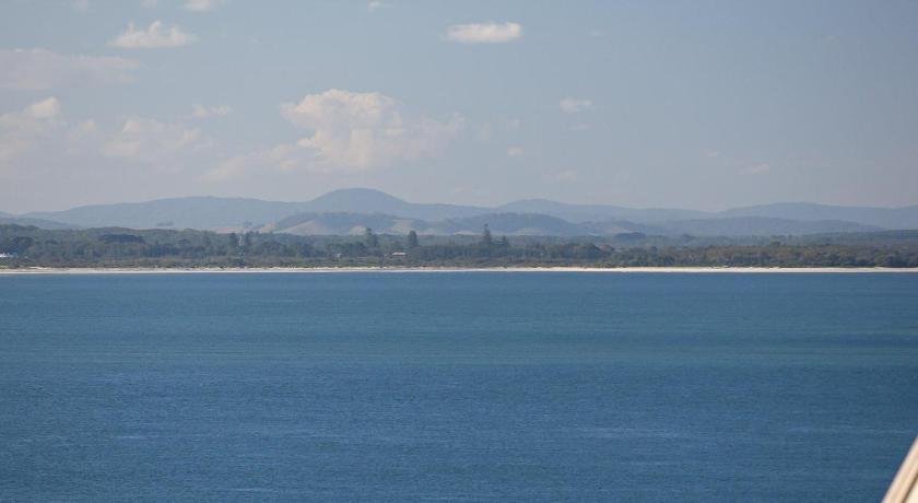 33 Gloucester St -Huge Holiday House In Nelson Bay With Pool And Stunning Water Views