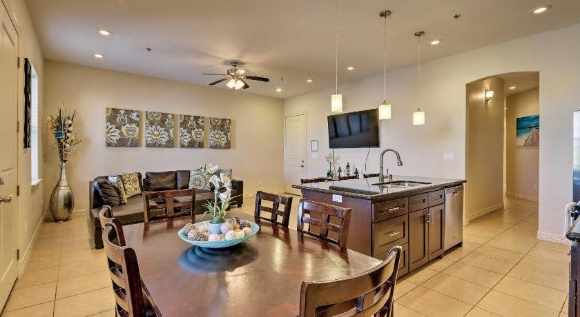 Updated Fiesta Isles Condo with Bay Views and Pool