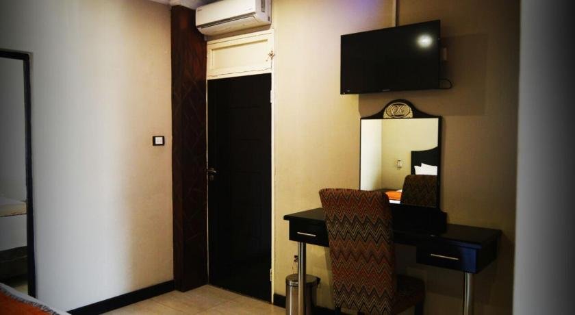 Kismet Hotel