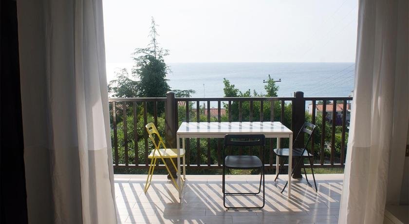 Possidi Aigaiopelagitika 2-floor beach house