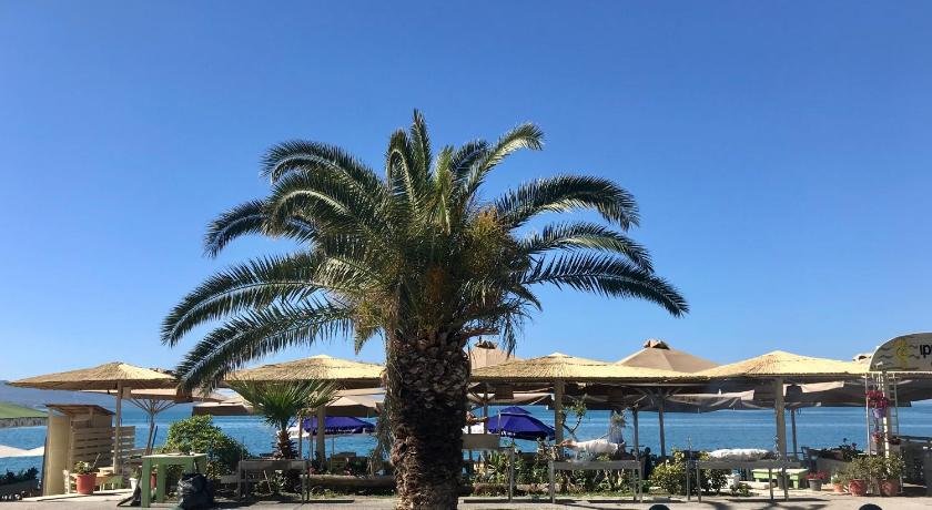 Balsam suite - 50m to the beach