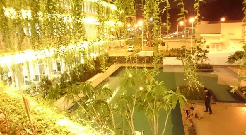 Apartment Altiz 2 br Bintaro Plaza Residence by Selvy