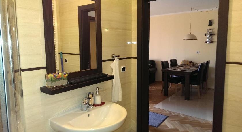 Apartament Urocza