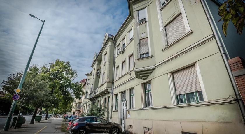 Rozsa Apartmanhaz Szeged